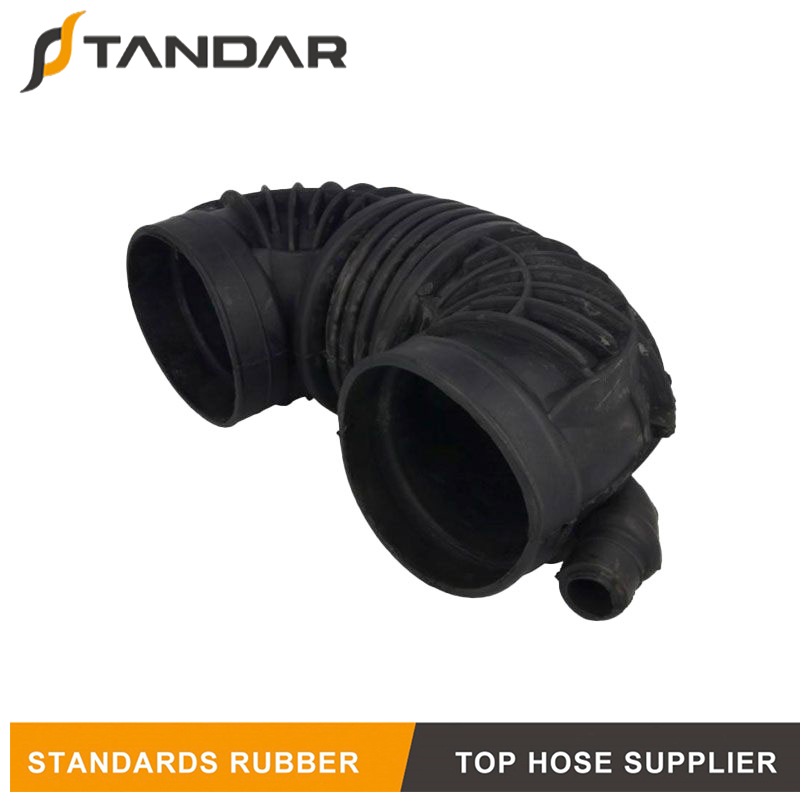  Air Intake Hose Auto Spare Engine Parts For Truck MERCEDES AXOR 1840 OEM 9405281982 Air Filter Hose