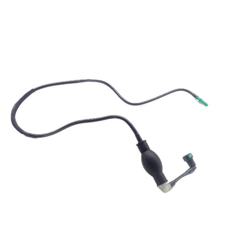 KL3181 Fuel Line Tube 1751000Q0A /4416876 93857417 /8200505325 /93857417 for Renault 