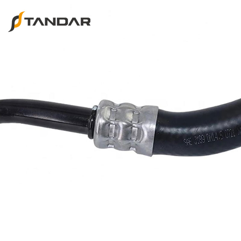 OEM 17227584007 17227584008 High-Strength Pressure-Tested Engine Parts Brake Turbocharger Coolant Hose for BMW
