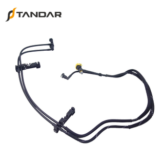 1750816 Hot Selling Automotive Engine Fuel Supply Tube for Ford