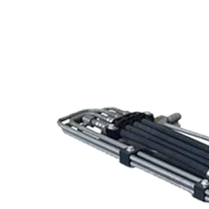 OEM 9302610183 Automotive Engine Oil Coolant Pipe for Mercedes Benz ACTROS MP2 / MP3