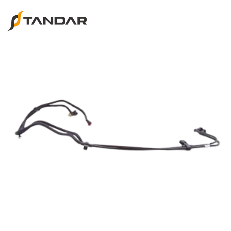 1750816 Hot Selling Automotive Engine Fuel Supply Tube for Ford