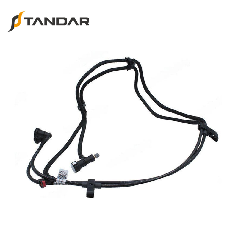 1750816 Hot Selling Automotive Engine Fuel Supply Tube for Ford