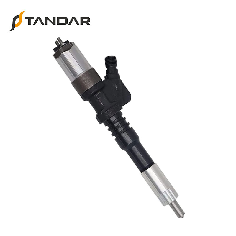 FOR KOMATSU TRUCK 6156-11-3100 Common Rail diesel Fuel Injector 095000-0801 Fuel Injector Auto Mobile Parts Vehicle Parts