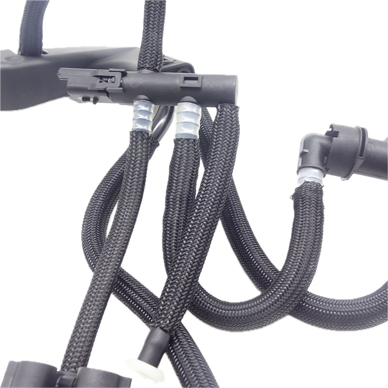 DRM6026 Hot Selling Automotive Engine Fuel Line Tube for Ford