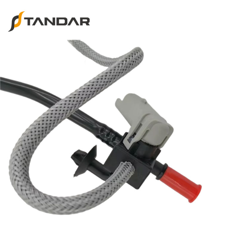 Oem 8200859142 High Performance Durable and Leak-Free Car Accessories Fuel Return Line for RENAULT