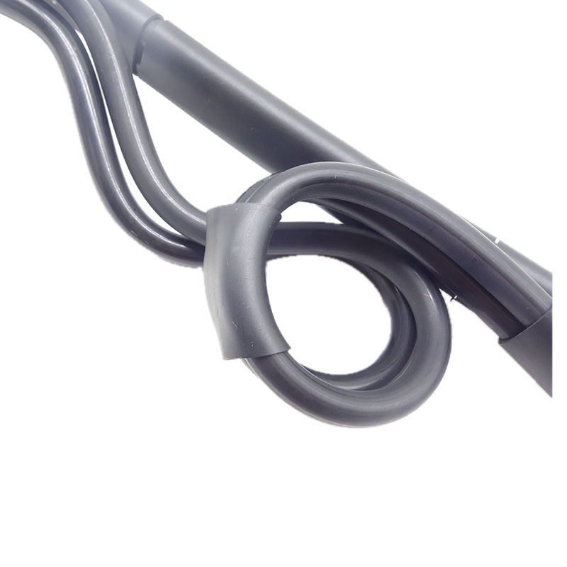 41227549b Automotive Engine Oil Coolant Pipe Radiator Upper Water Hose for Iveco