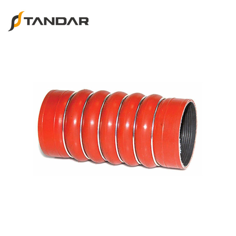 81963010557 81963010590 Automotive Engine Oil Coolant Pipe Radiator Hose Water Hose for MAN